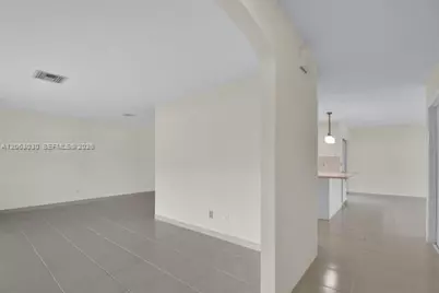 2480 Windsor Rd, Palm Beach Gardens, FL 33410 - Photo 10