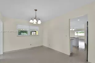2480 Windsor Rd, Palm Beach Gardens, FL 33410 - Photo 14