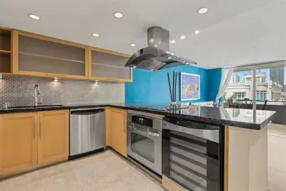 465 Ocean Dr #604, Miami Beach, FL 33139 - Photo 4