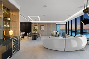 100 S Pointe Dr, Miami Beach, FL 33139 - Photo 4