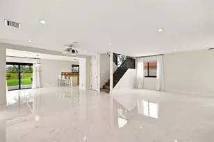 3931 NW 7th Pl, Deerfield Beach, FL 33442 - Photo 4
