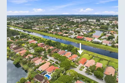 3931 NW 7th Pl, Deerfield Beach, FL 33442 - Photo 30