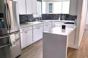 801 NE 57th St, Oakland Park, FL 33334 - Photo 1