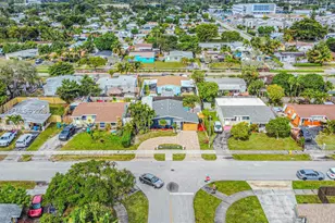 801 NE 57th St, Oakland Park, FL 33334 - Photo 46