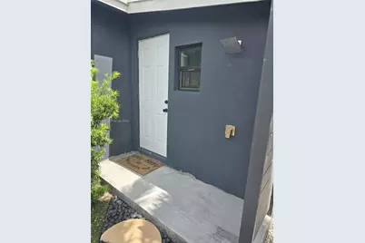 801 NE 57th St, Oakland Park, FL 33334 - Photo 26