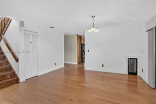 8680 SW 57th Ct, Cooper City, FL 33328 - Photo 6