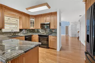 8680 SW 57th Ct, Cooper City, FL 33328 - Photo 14