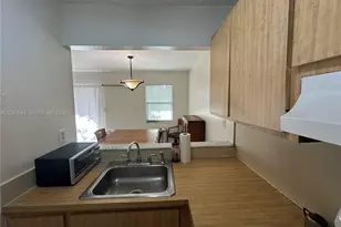 755 SW 6th St, Miami, FL 33130 - Photo 6