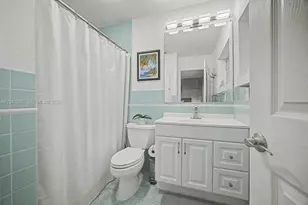 9921 SW 195th St, Cutler Bay, FL 33157 - Photo 16