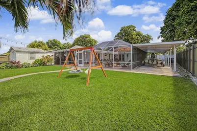 9921 SW 195th St, Cutler Bay, FL 33157 - Photo 26