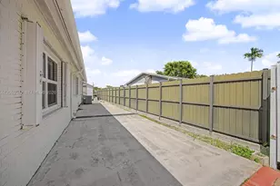 9921 SW 195th St, Cutler Bay, FL 33157 - Photo 28