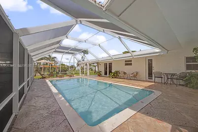 9921 SW 195th St, Cutler Bay, FL 33157 - Photo 20