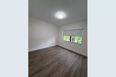 2685 W 66th St #12-20, Hialeah, FL 33016 - Photo 10