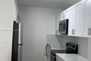 2685 W 66th St, Hialeah, FL 33016 - Photo 2