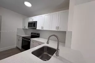 2685 W 66th St, Hialeah, FL 33016 - Photo 4