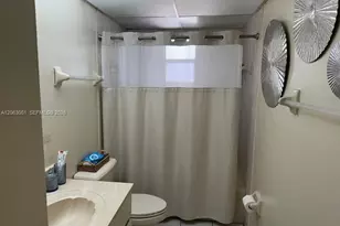 220 NW 87th Ave, Miami, FL 33172 - Photo 12