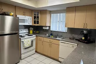 220 NW 87th Ave, Miami, FL 33172 - Photo 8