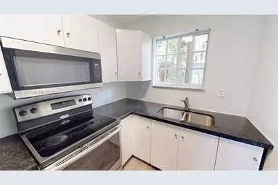 2084 NE 167th St #2-102, North Miami Beach, FL 33162 - Photo 2