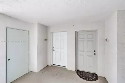 2009 SE 10th Ave #302, Fort Lauderdale, FL 33316 - Photo 20