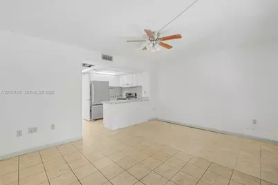 2170 W 60th St #16208, Hialeah, FL 33016 - Photo 6