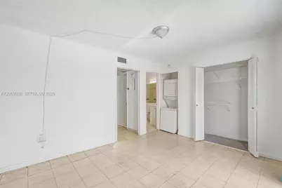 2170 W 60th St #16208, Hialeah, FL 33016 - Photo 18