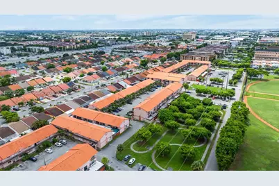 2170 W 60th St #16208, Hialeah, FL 33016 - Photo 30