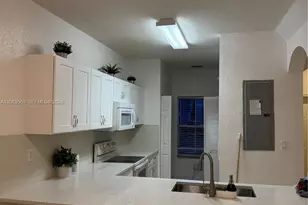 4917 SW 140th Terrace, Miramar, FL 33027 - Photo 4