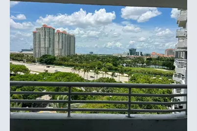 3300 NE 192nd St #803, Aventura, FL 33180 - Photo 2
