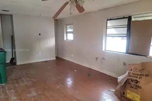 10210 SW 173rd St, Miami, FL 33157 - Photo 12