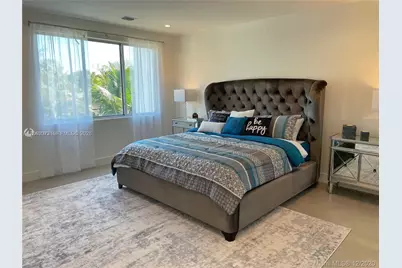 807 SE 14th St #0, Fort Lauderdale, FL 33316 - Photo 8