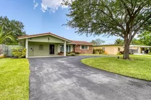 112 NE 10th Ave, Pompano Beach, FL 33060 - Photo 6