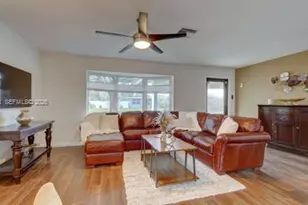 112 NE 10th Ave, Pompano Beach, FL 33060 - Photo 12