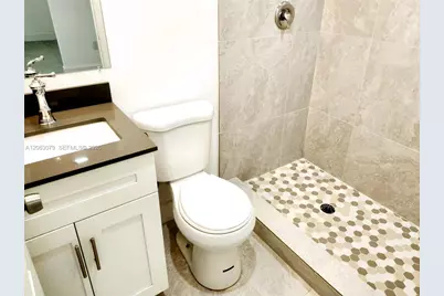580 NW 34th St #1, Miami, FL 33127 - Photo 6