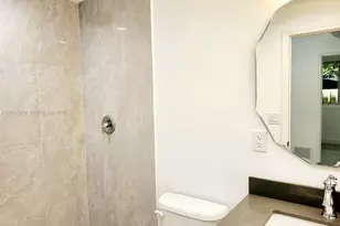 580 NW 34th St, Miami, FL 33127 - Photo 20