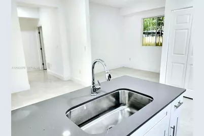 580 NW 34th St #1, Miami, FL 33127 - Photo 2