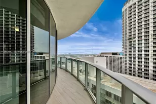 488 NE 18th St, Miami, FL 33132 - Photo 4