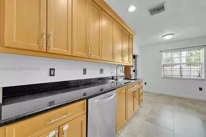 5520 NW 49th Ave #5520, Coconut Creek, FL 33073 - Photo 10