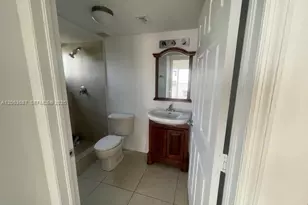 6315 SW 8th St, Miami, FL 33144 - Photo 10