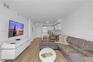 1300 Brickell Bay Dr, Miami, FL 33131 - Photo 10