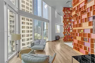 1300 Brickell Bay Dr, Miami, FL 33131 - Photo 32