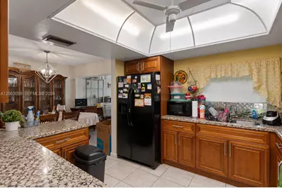 4857 NW 8th Ct, Plantation, FL 33317 - Photo 8