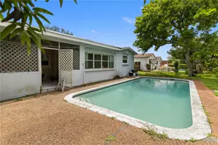 4857 NW 8th Ct, Plantation, FL 33317 - Photo 28