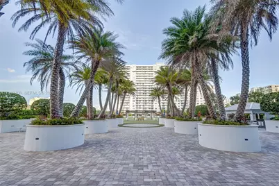 2851 NE 183rd St #605E, Aventura, FL 33160 - Photo 16