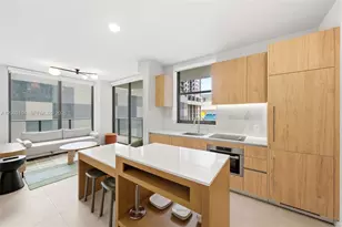 11 NE 6th St, Miami, FL 33132 - Photo 1