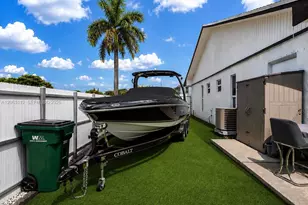 165 SW 113th Ct, Sweetwater, FL 33174 - Photo 2