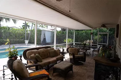 17992 SW 152nd Ct, Miami, FL 33187 - Photo 24