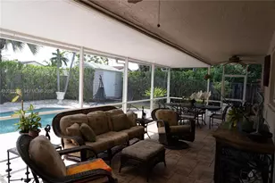 17992 SW 152nd Ct, Miami, FL 33187 - Photo 24