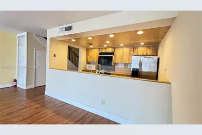 1151 Windward Dr #1151, Pembroke Pines, FL 33026 - Photo 6