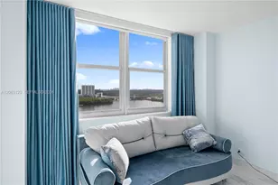 250 174th St, Sunny Isles Beach, FL 33160 - Photo 12