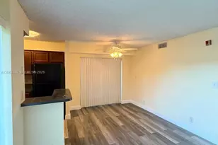 7650 Westwood Dr, Tamarac, FL 33321 - Photo 1